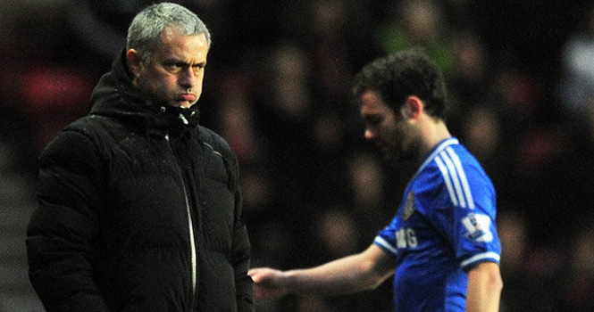 Mourinho đã nói những gì với Mata khi sang MU?