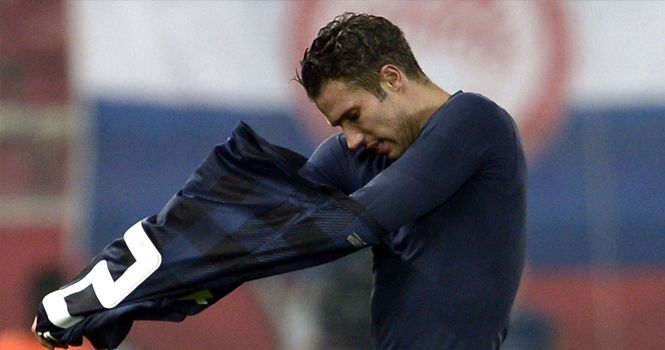 John Giles: ‘Van Persie như một gã đần’