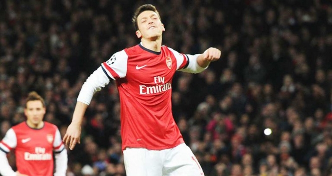 Mesut Oezil tự tin vào chiến thắng trước Stoke