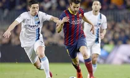 Fabregas và 100 trận thắng cùng Barca