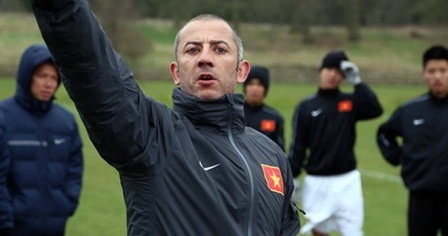 HLV Guillaume hài lòng với kết quả hòa trước U19 Coventry City