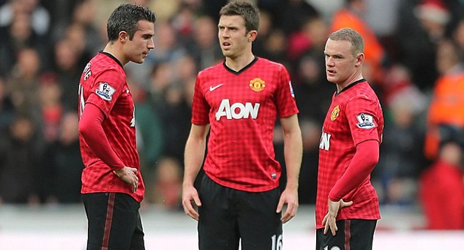 Rooney lên tiếng về mối quan hệ với Robin van Persie