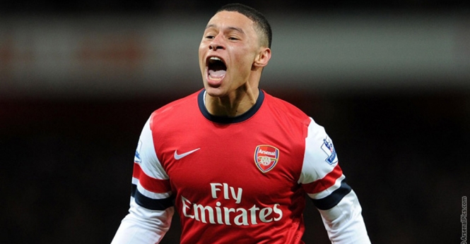 Đã đến lúc HLV Wenger đặt niềm tin vào Chamberlain