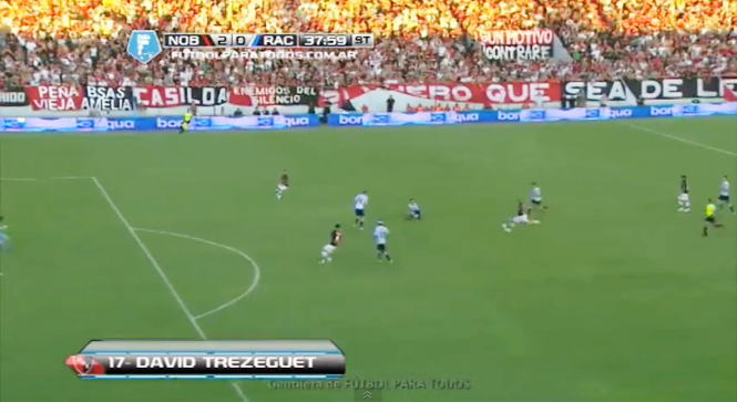 Video danh thủ: Trezeguet tái xuất với siêu phẩm sút xa 30m