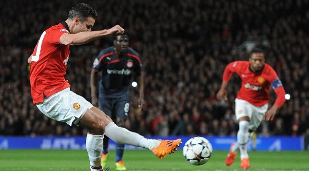 Video bóng đá: Màn trình diễn ấn tượng của van Persie trước Olympiakos