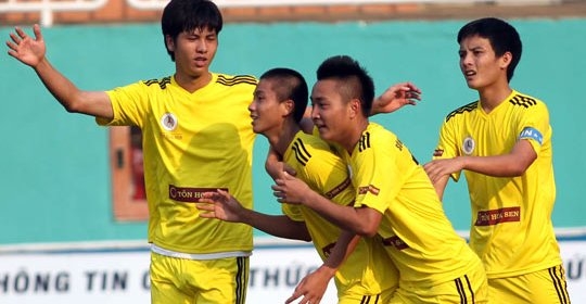 SLNA  tranh chức vô địch VCK U19 QG 2014 với Hà Nội T&T