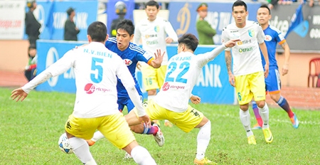 HN.T&T khẳng định đẳng cấp trước Than Quảng Ninh