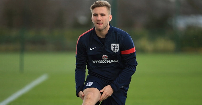 Báo chí Anh đồng loạt đưa tin Man Utd đã có Luke Shaw