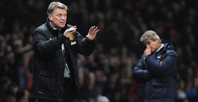 Bí mất gặp gỡ Van Gaal, Man Utd sẽ đẩy Moyes ra đường?
