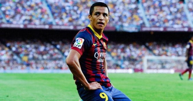 Hại đời cháu gái Pere Marcet, Alexis Sanchez phải ngồi dự bị?