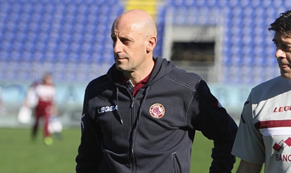 Trào lưu dùng thầy ở Serie A: Sa thải rồi gọi lại