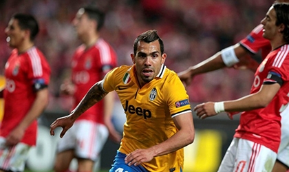 Tevez chấm dứt cơn khát 5 năm