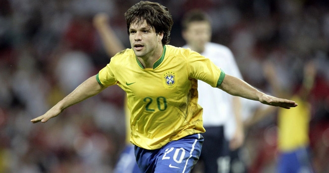 Arsenal chuẩn bị có ngôi sao người Brazil theo dạng CN tự do