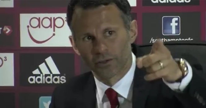 Giggs ‘tức’ mắt khi nhìn Man City ăn mừng chức vô địch