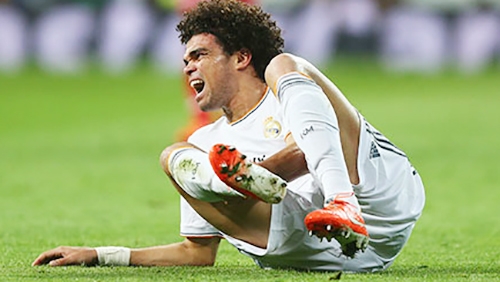 HLV Ancelotti lo lắng vì chấn thương của Pepe