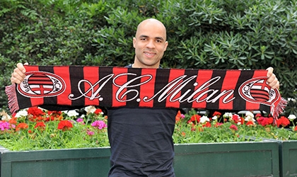 AC Milan và AS Roma đồng loạt đón tân binh đầu tiên
