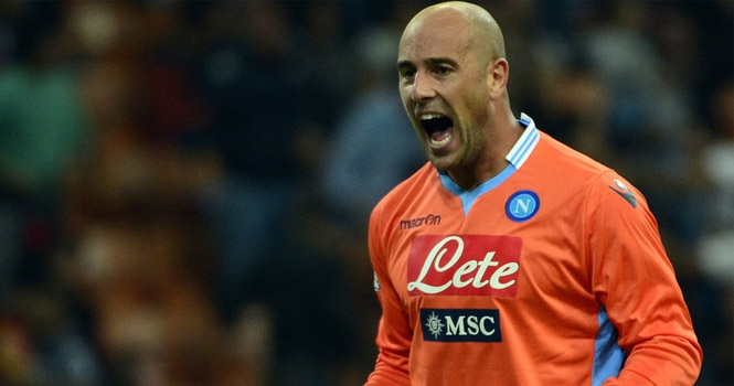 Pepe Reina sẽ gắn bó với Liverpool mùa giải 2014/15