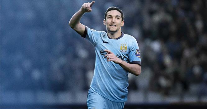 Man City ra mắt áo đấu mới mùa 2014/15