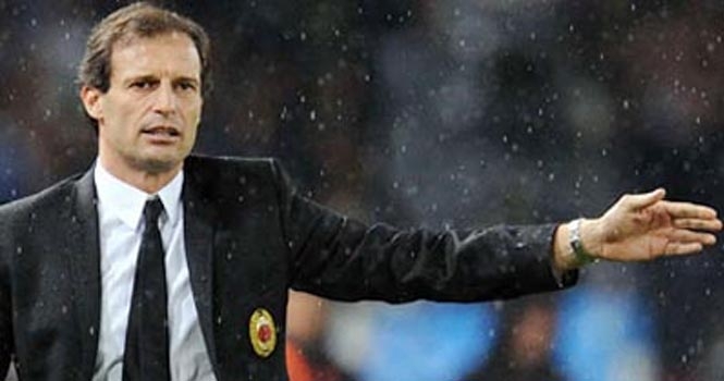 Vừa tới Juventus, HLV Max Allegri đã bị tẩy chay