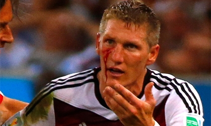Schweinsteiger: Gã robot và trái tim bất khuất