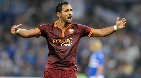 Man City muốn đổi Nastasic lấy Benatia