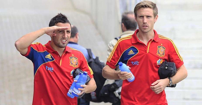 Atletico Madrid liên hệ sao Arsenal thay thế Filipe Luis