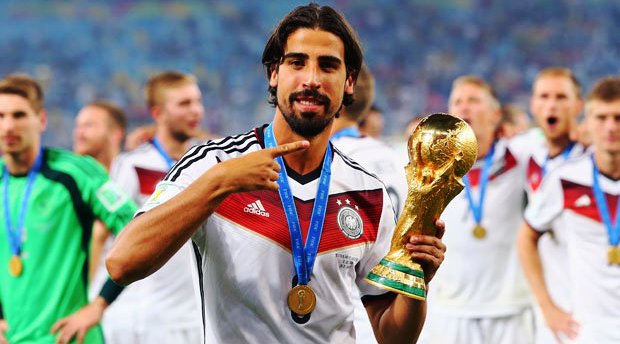 Khedira chấp nhận 'xuống nước' để đến Arsenal