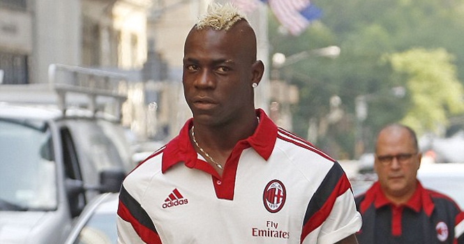 Mario Balotelli 99,9% ở lại AC Milan