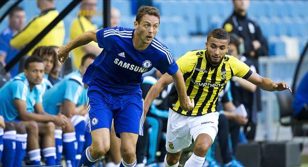 Tân binh tỏa sáng, Chelsea thắng nhàn Vitesse