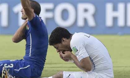 Chiellini gây sức ép lên FIFA vụ giảm án cho Suarez