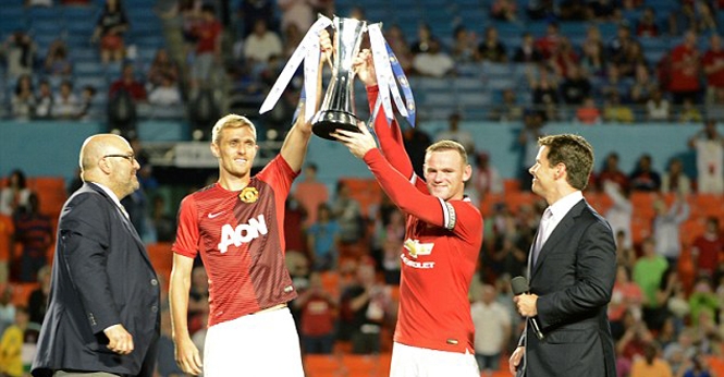 Man Utd thu được bao nhiêu tiền chức vô địch trên đất Mỹ?