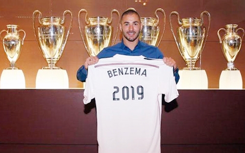 Benzema gia hạn hợp đồng với Real đến năm 2019