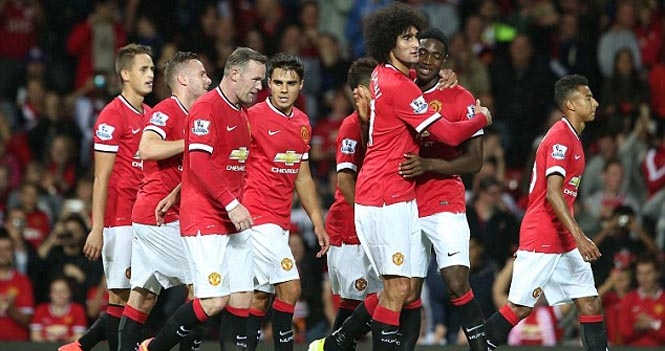 Man Utd nhọc nhằn đánh bại Valencia ngày Van Gaal chào sân Old Traffold