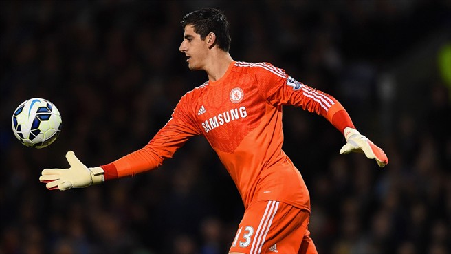 VIDEO: 2 pha cản phá xuất thần của thủ thành Thibaut Courtois cho Chelsea