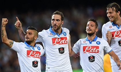 Napoli vs Bilbao: Giấc mơ trời Âu, 1h45 ngày 20/8