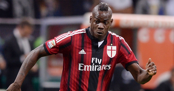 Chính thức: Balotelli quay lại Premier League khoác áo Liverpool