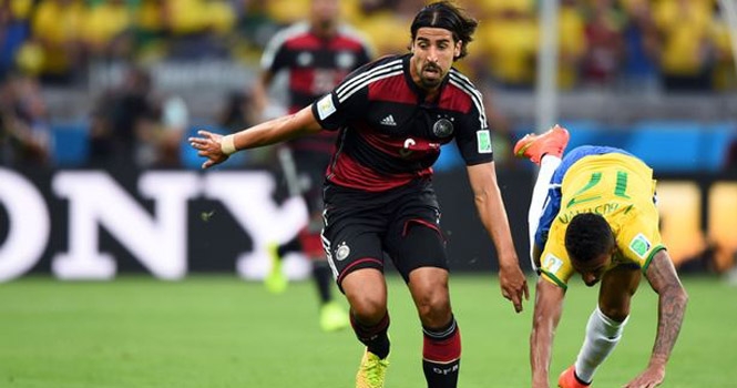 Real bán Sami Khedira, Arsenal trở lại cuộc đua