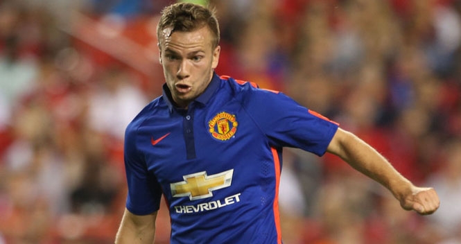 Tom Cleverley CHÍNH THỨC chia tay Man Utd