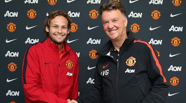 Cựu sao Barca đánh giá cao vai trò của Daley Blind tại MU