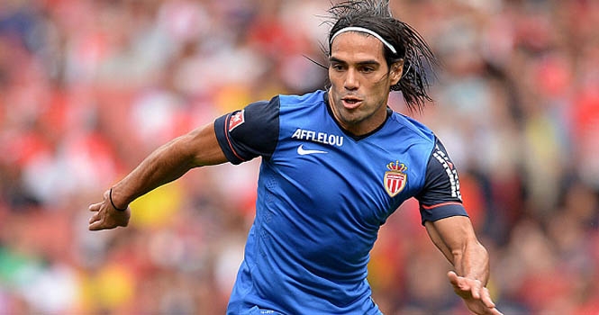 Radamel Falcao thừa nhận lo lắng về chấn thương