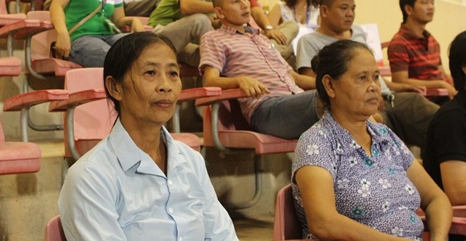 Mẹ Công Phượng động viên con trai mau quên đi thất bại