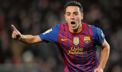 Xavi san bằng kỷ lục vô tiền khoáng hậu ở Champions League