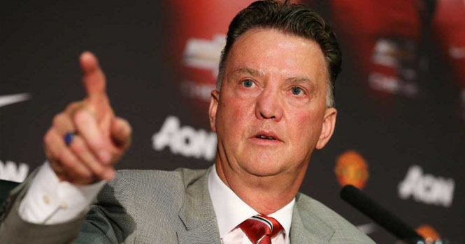 Van Gaal tuyên bố Man United có thể mua lại Cris Ronaldo