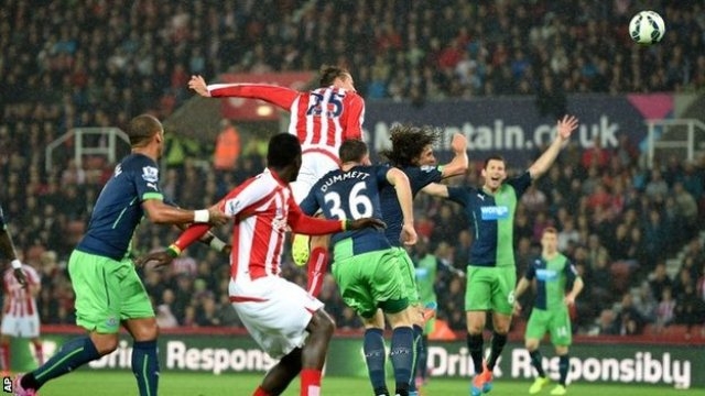 Video clip bàn thắng: Stoke City 1-0 Newcastle (Vòng 6 - Ngoại hạng Anh 2014/15)