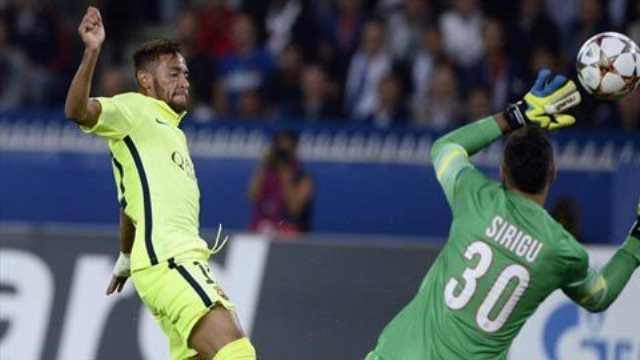 VIDEO: Những tình huống bỏ lỡ cơ hội ngon ăn của Barca