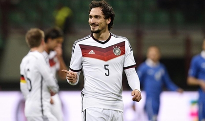 Hummels bất ngờ mang cơ hội đến cho Man Utd