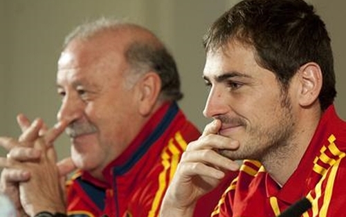 Casillas được thầy bênh sau sai lầm ngớ ngẩn
