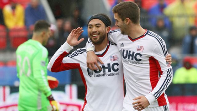 VIDEO: Lee Nguyễn ghi tuyệt phẩm, New England Revolution giành vé play-off MLS