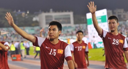 Ti Phông, Đức Huy có cơ hội đối đầu với Công Phượng và Xuân Trường
