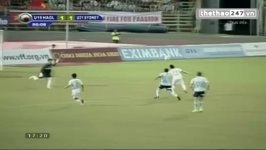 VIDEO: Phút 86, Ksor Úc đánh đầu phản lưới nhà đáng tiếc (U19 HAGL 1-2 Sydney)